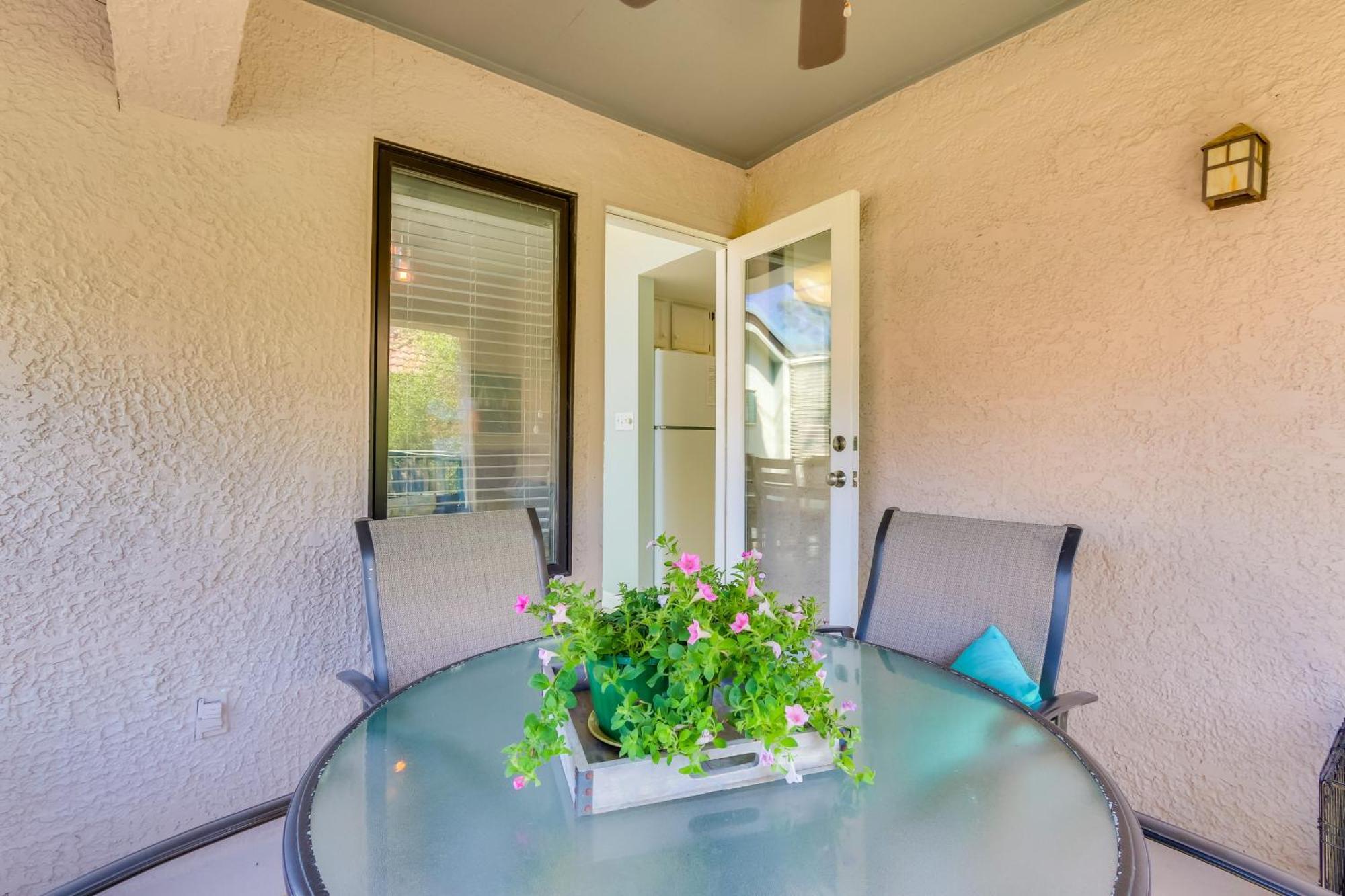 2 Mi To Beach Dog-Friendly Hilton Head Condo! ヒルトンヘッドアイランド 部屋 写真